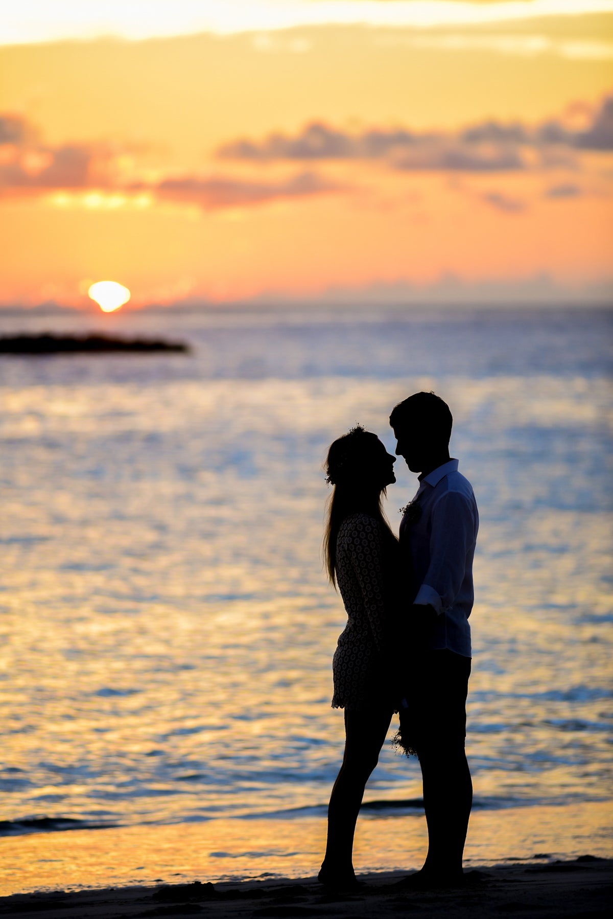 10 Evidence-Based Aphrodisiac Scents to Improve Date Night - Chio's New York